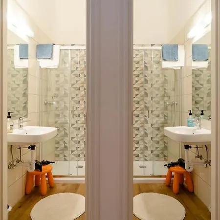 Apartment Lovely Flat In The Heart Of