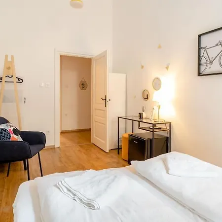 Apartment Lovely Flat In The Heart Of *