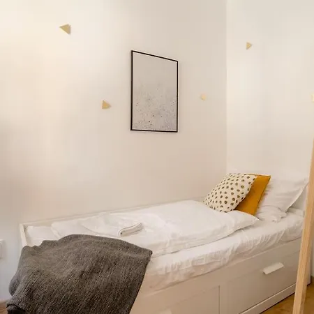 Lovely Flat In The Heart Of Apartment