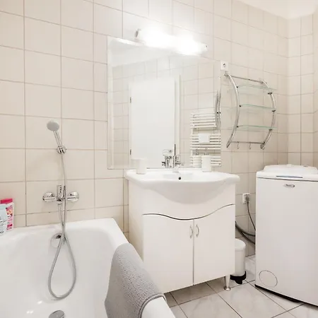 Apartment Bright And With Balcony Budapest