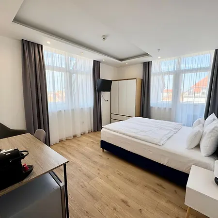 Rooftop With Deep Garage Hotel Budapest