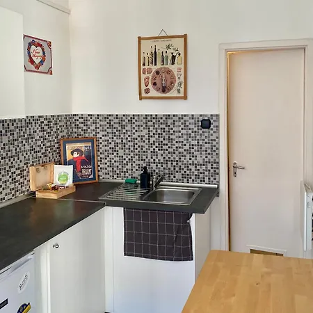 Astoria Apartment *