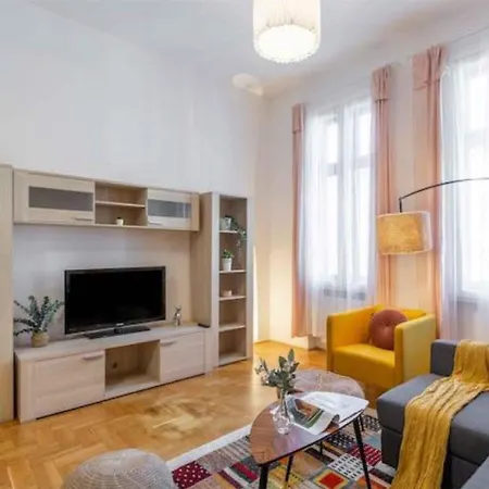 Gozsdu By Cavaland Apartment Budapest