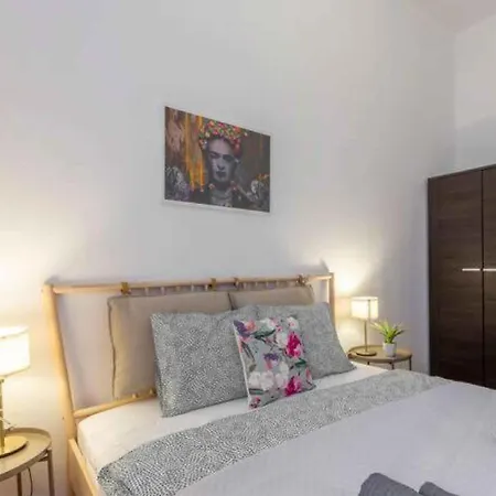 Gozsdu By Cavaland Apartment *