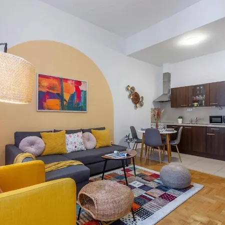 Gozsdu By Cavaland Apartment