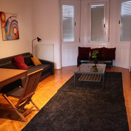 Apartment Akacfa Living Budapest