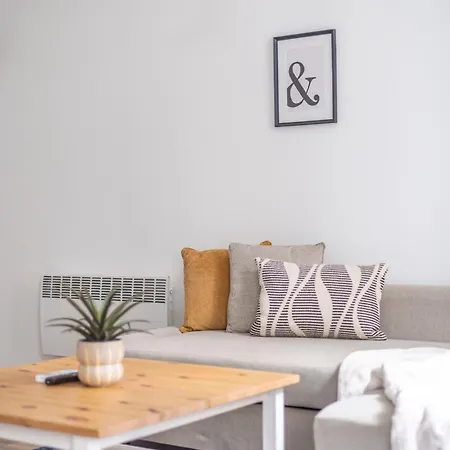 Charming & Cozy 1bedrm *