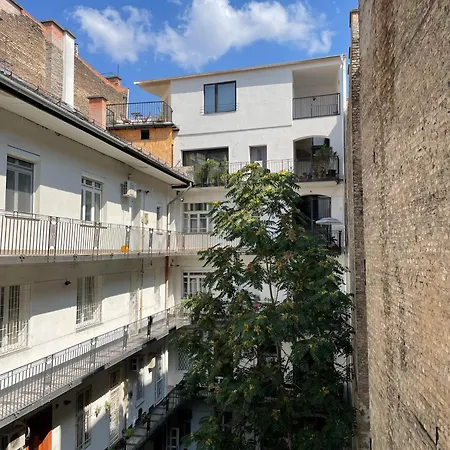 Stylish Apartment, Floor With Private Terrace Apartment *