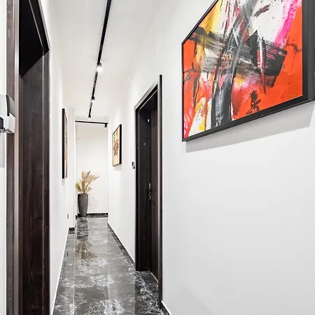 Ultra Luxury Apartment