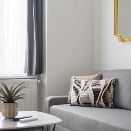 Apartment Exclusive & Grand W' 4bedrm, 3bathrm