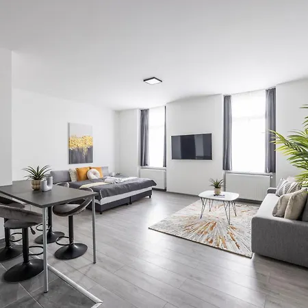Apartment Exclusive & Grand W' 4bedrm, 3bathrm *