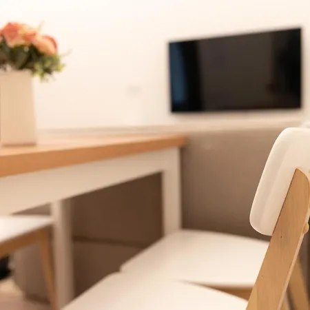 Superior N' Cozy Mozsar 6 In The Heart Of Apartment *