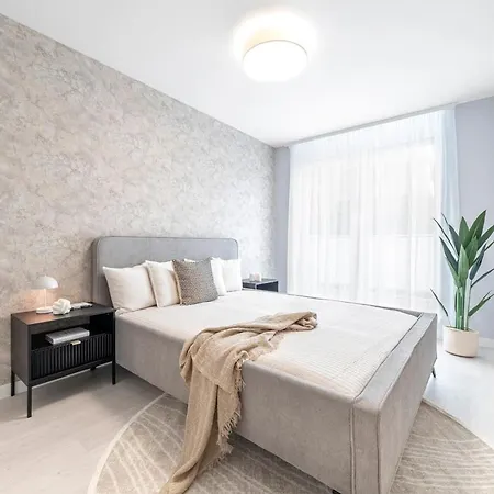 Buda Side Luxury 1-2 * Budapest