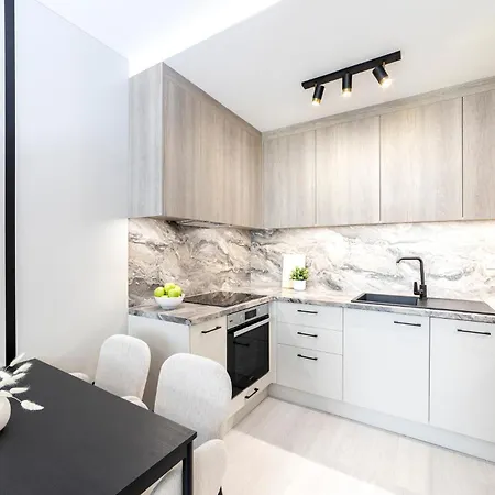 Buda Side Luxury 1-2