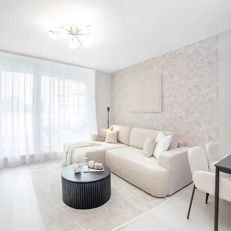 Buda Side Luxury 1-2 Apartment *