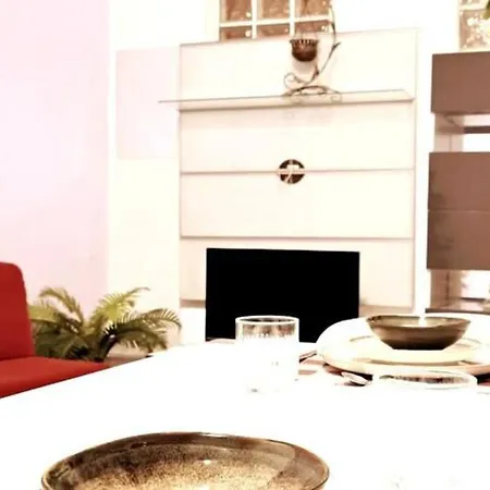 Yes, Yes! Lovely Good Amenities Center