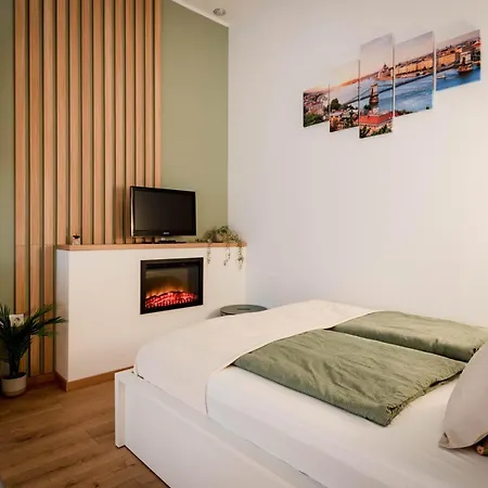 Cozy Vibes K106 By B&z Apartment Budapest