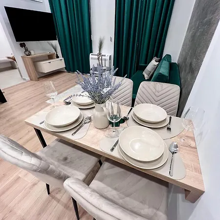Apartment Opera Z39 *