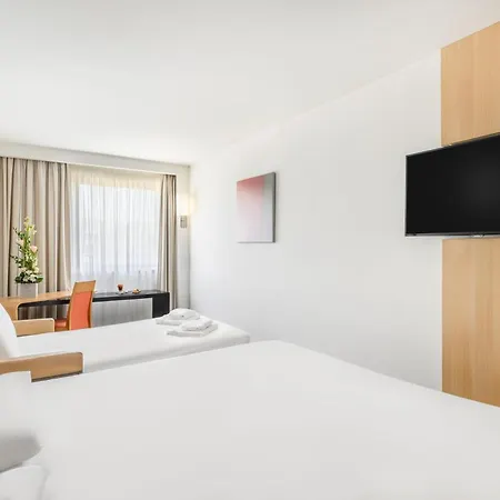 Novotel 4*