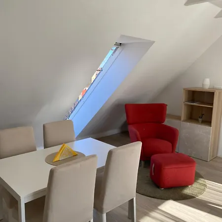 R77 Downtown - Penthouse Apartment Budapest