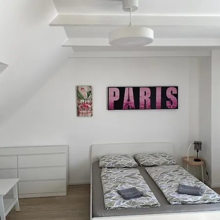 Apartment R77 Downtown - Penthouse Budapest