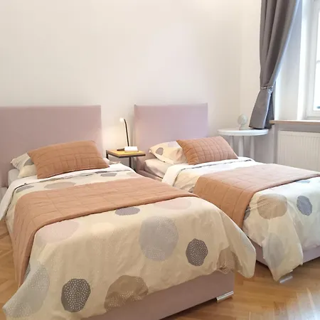 Castlehill1011- Free Parking And Ac In The Inner City Budapest
