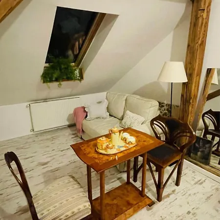 Homestay Comfortable In The Heart Of