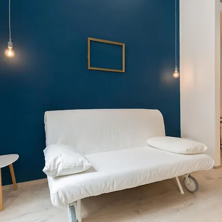 Lazar Opera House Apartment Budapest