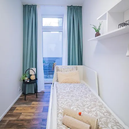 Nefelejcs Apartment *