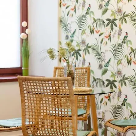 Apartment Artwall By Nw *
