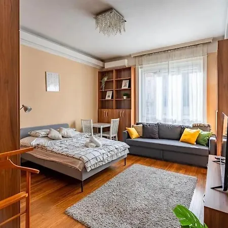 Luxury Design Flat In The Center Apartment *