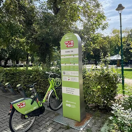 - Free Garage, Ac, Wi-fi, Balcony, Electric Blinds * Budapest