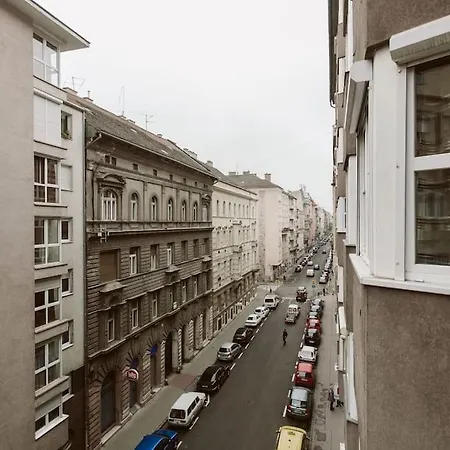 Neat & Comfy Near The Danube * Budapest