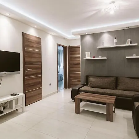 Apartment Neat & Comfy Near The Danube