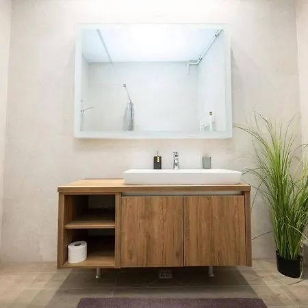 Apartment Luxury 2bdr In