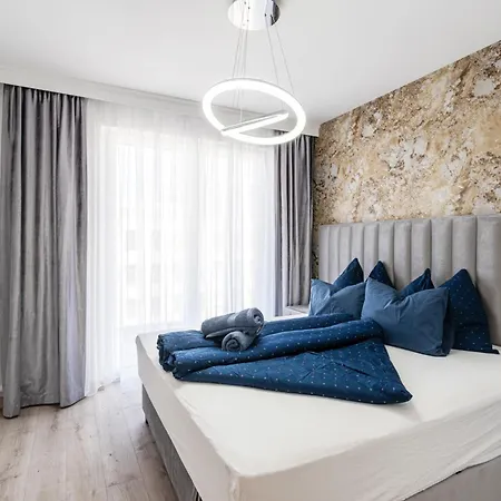 Corvin 5 Stars Luxury With Free Parking * Boedapest