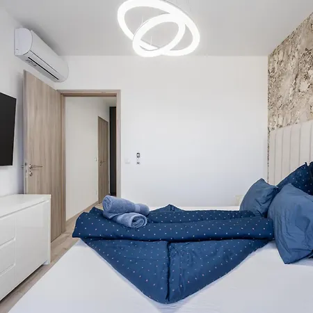 Appartement Corvin 5 Stars Luxury With Free Parking Boedapest