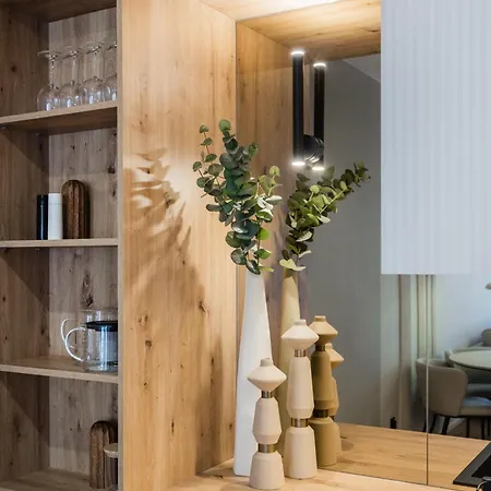 Elegant Premium With Parking Apartment Budapest