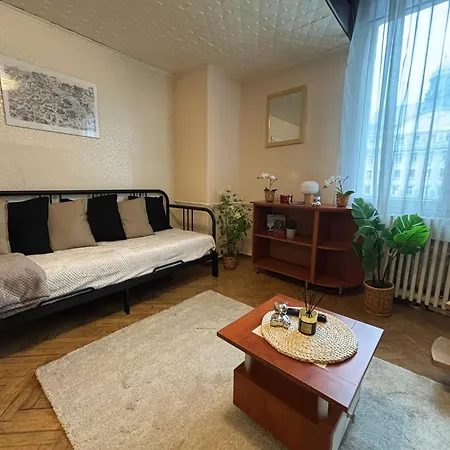 Cozy Panorama Next To The Fashion Street Apartment