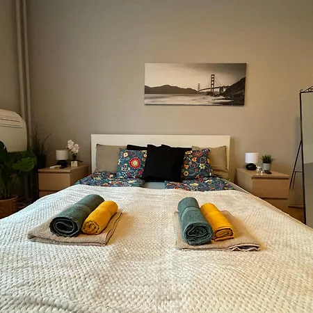Cozy Panorama Next To The Fashion Street Apartment Budapest