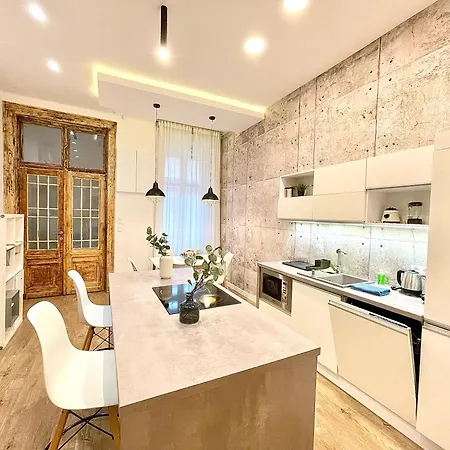 Apartamento Romance Residency With Finn Sauna