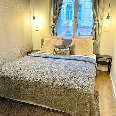 Apartamento Romance Residency With Finn Sauna Budapest