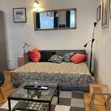 Kiraly 15 Studio Apartment *