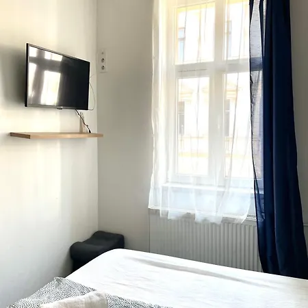 בית אירוח Aradi With Private Bathroom In The Centre *