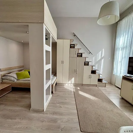 Apartment Ava *