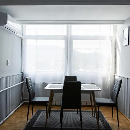 Apartment Buda Chill Cozy-stunning Panorama From Windows