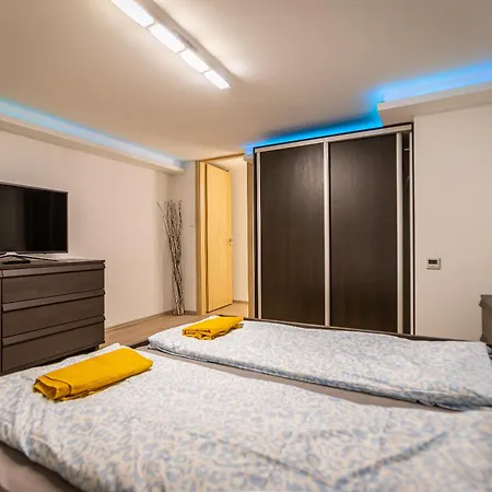 Apartment One-bedroom In The Heart Of Budapest, Rakoczi Budapest