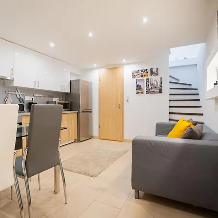 Apartment One-bedroom In The Heart Of Budapest, Rakoczi