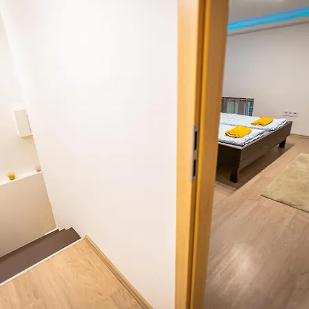 One-bedroom In The Heart Of Budapest, Rakoczi Apartment *