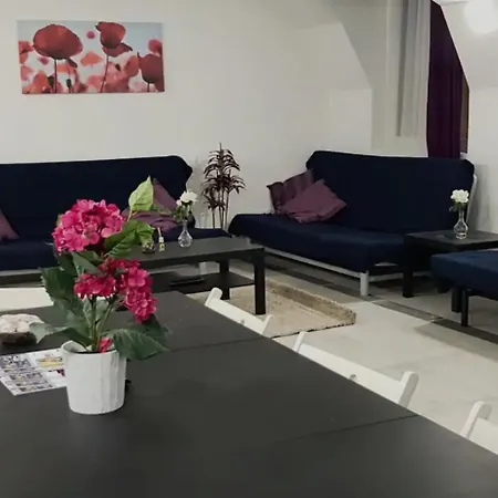 Stag & Party Travelers Flat Apartment *